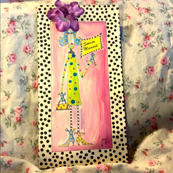Dolly Mama stand up art sparkles and fake flower🌸 - Picture 1 of 5